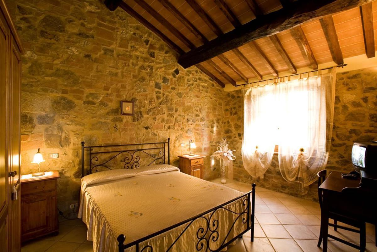 Agriturismo Belagaggio Montefollonico Exterior foto